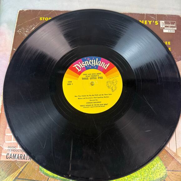Vintage Walt Disney Three Little Pigs Stories & Songs Vinyl Record - Picture 5 of 5